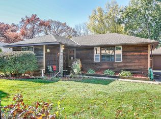 241 Galaxy Dr, Circle Pines, MN 55014