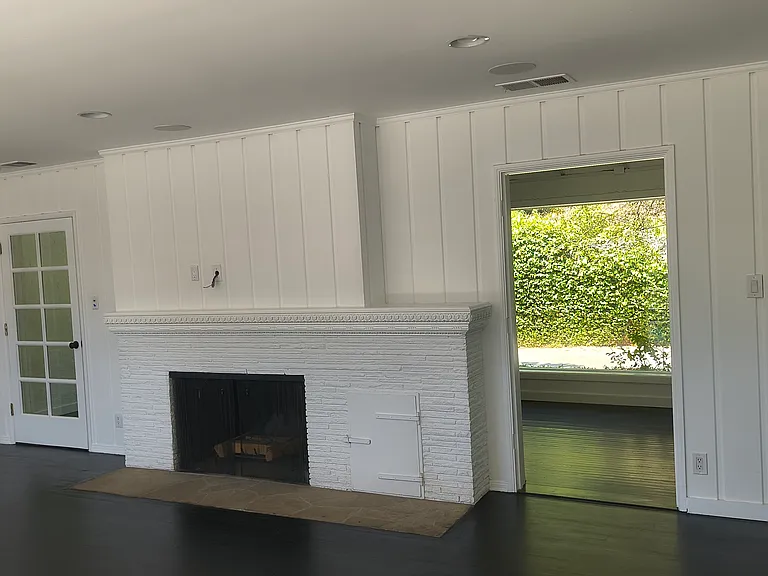 2828 Benedict Canyon Dr — Photo 29