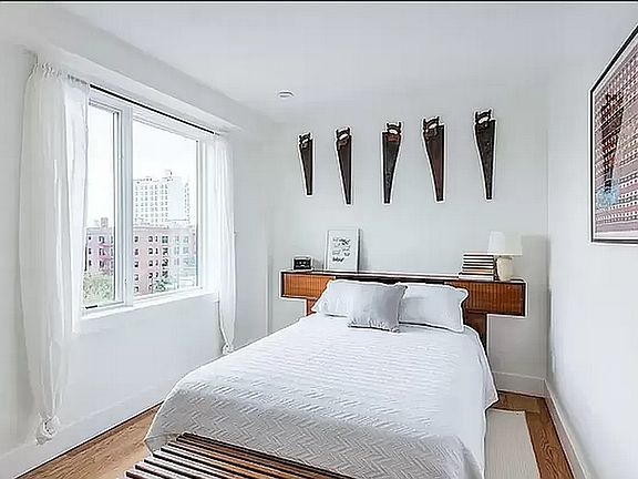 3rd image of 620 Parkside Ave APT 4E