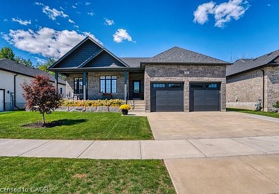 2nd image of 37 Gilmer Cres