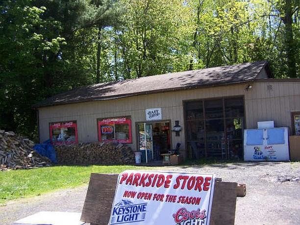 2nd image of 638 7th St