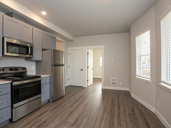 Kitchen/Living