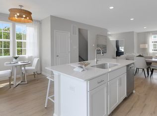 22 Forest Park Dr, Waretown, NJ 08758