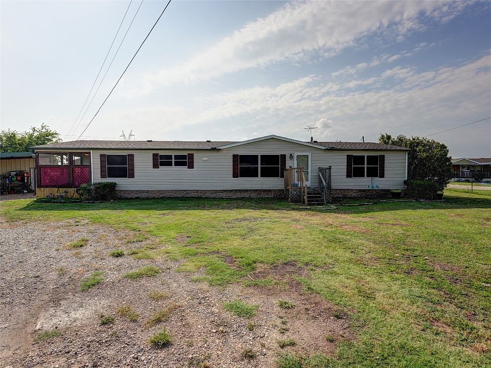 1st image of 3310 Mountain View Dr