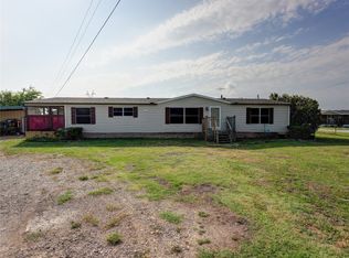 3310 Mountain View Dr, Venus, TX 76084