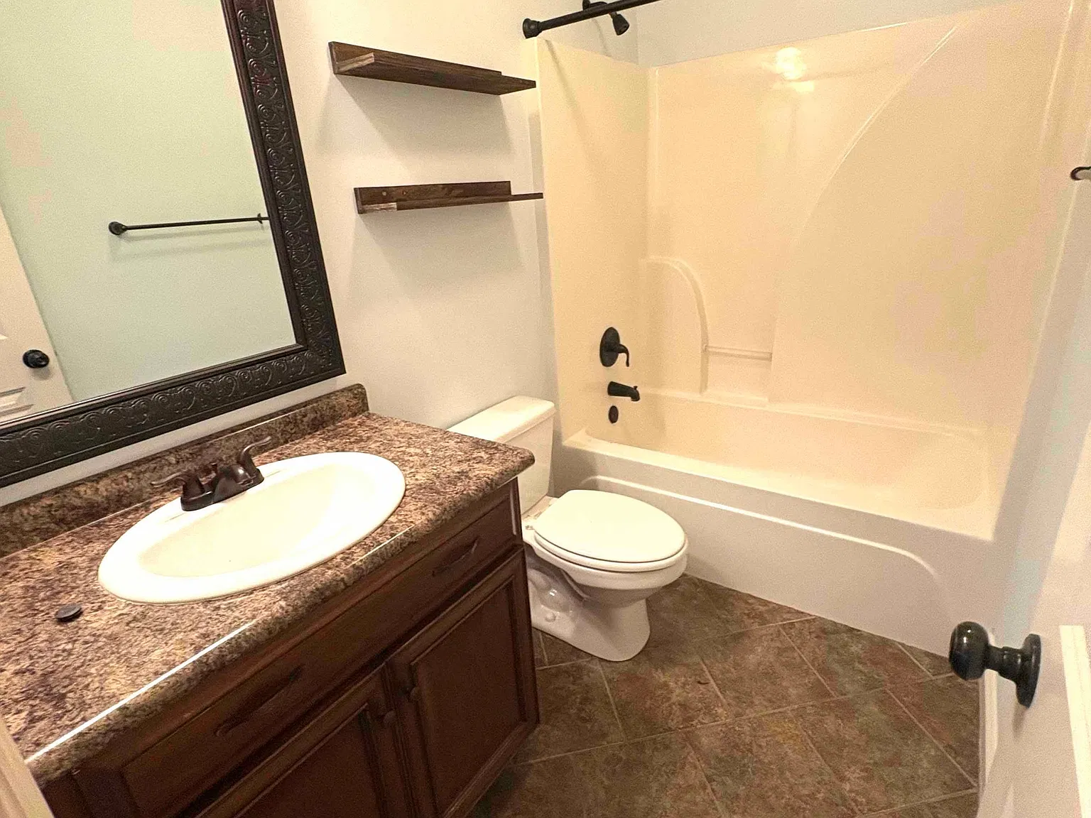3918 Glenn Laurel Drive, - 1 — Photo 4