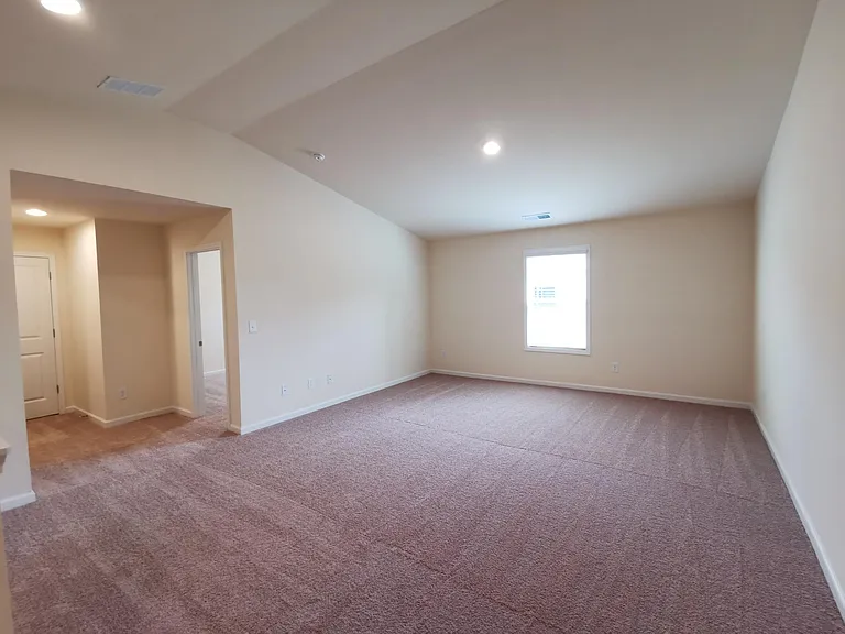 4425 Almanor Cir — Photo 36