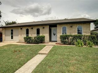 2113 Croft Rd, Carrollton, TX 75007