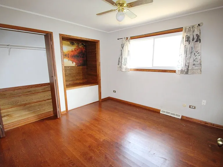 613 N Howard Ave — Photo 8