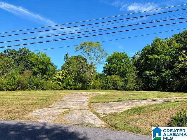 1st image of 3452 Virginia Dr #1