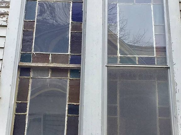 3rd image of 11 E High St