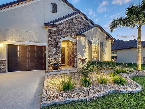 3rd image of 13071 Utopia Loop