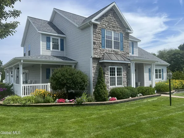 18 Willis Way, Malta, NY 12020