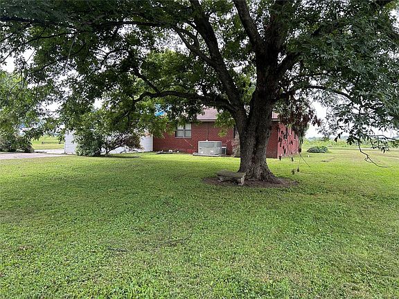 5th image of 447 County Road 363