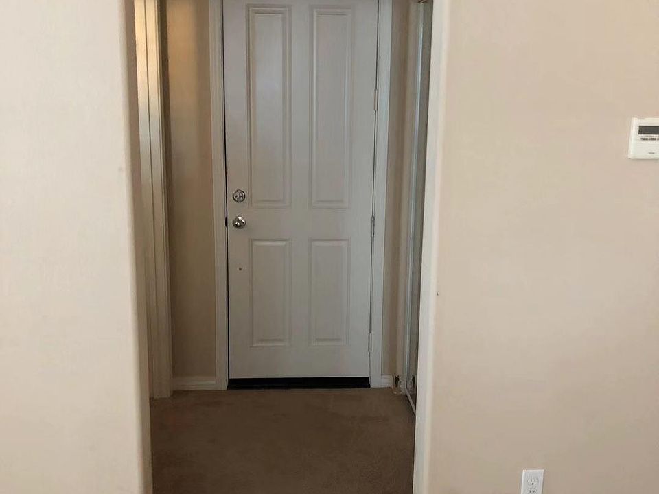 1st image of 7471 Silver Saddle Ct