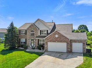 2096 Whitetail Ct, Avon, IN 46123
