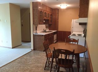 2127 Twin Bluff Rd APT 201, Red Wing, MN 55066