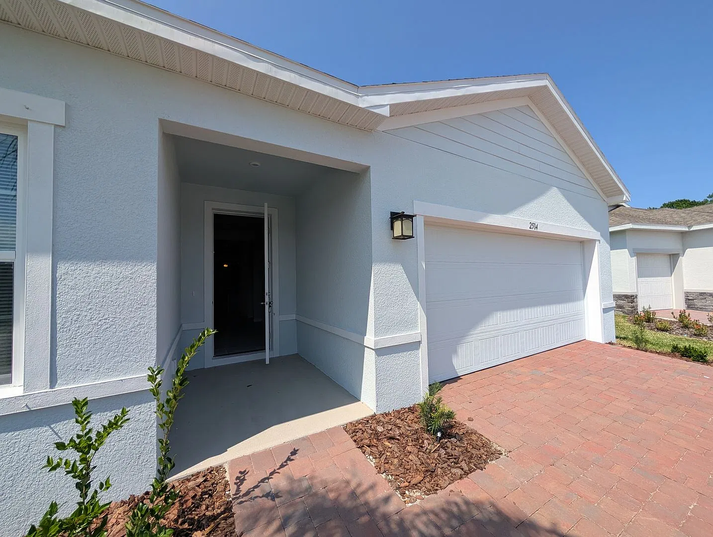 New Build 3/2 For Rent — Photo 2