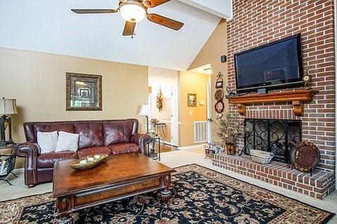 4th image of 336 Walden Station Dr
