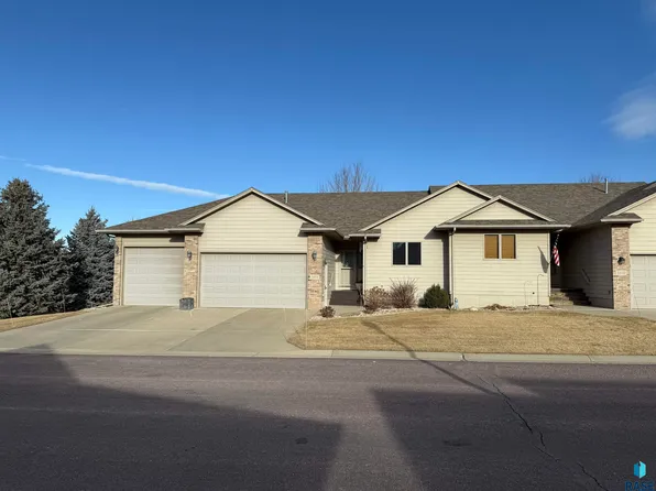 4608 E Pampas Pl, Sioux Falls, SD 57110