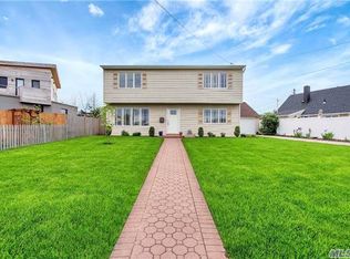 150 Belmill Rd, Bellmore, NY 11710