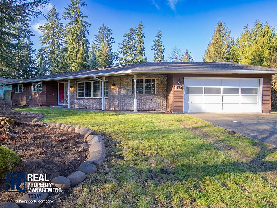 1st image of 5009 Forest Glen Dr SE