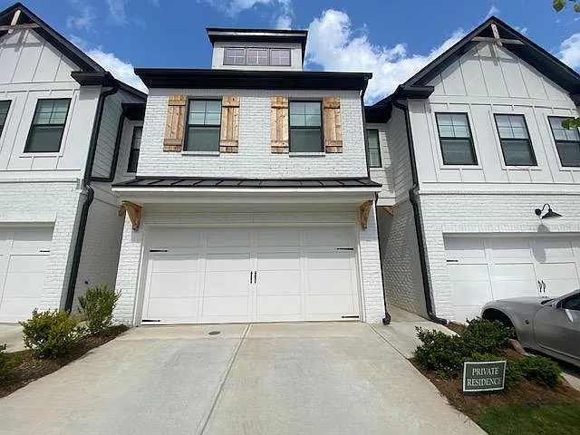 104 Auburn Gate Ln