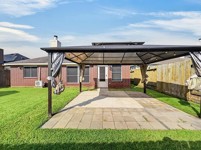20515 Spring Bluff Ln — Photo 24