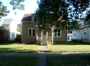 1011 13th St, Highland, IL