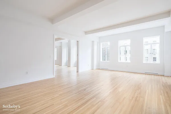 Sold by Sotheby's International Realty | media 16