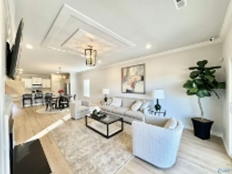 112 Willow Rose Ln — Photo 3