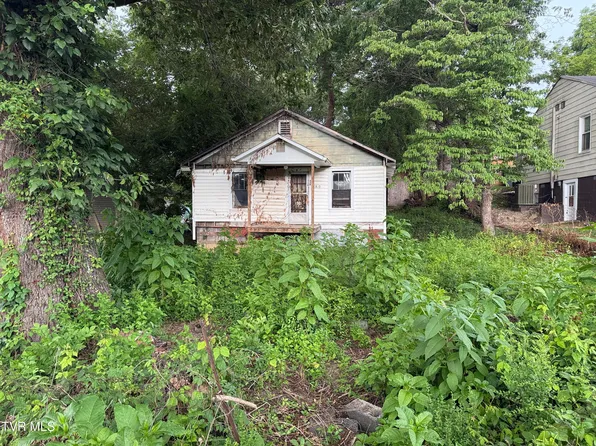 1810 E Watauga Ave, Johnson City, TN 37601