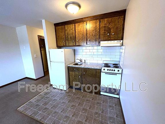 4th image of 65 East St #11
