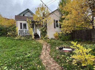 2410.5 W 4th St, Duluth, MN 55806