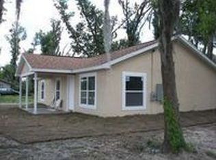 619 W County Line Rd, Bowling Green, FL 33834