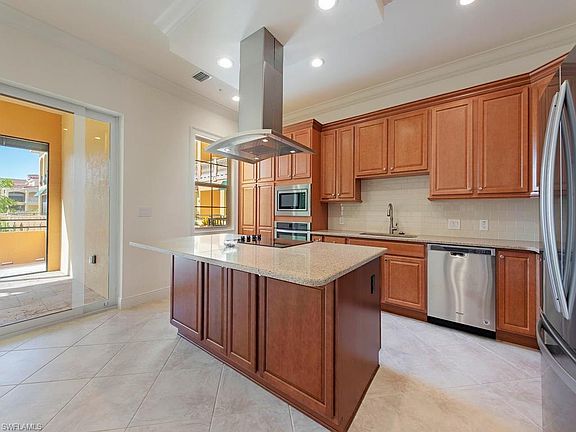 4th image of 21460 Strada Nuova Cir Unit B207