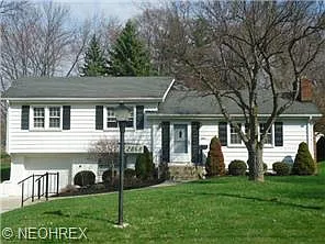 2868 Howell Dr photo 1