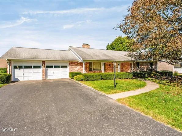 216 Mountain View Rd, Lewisburg, PA 17837