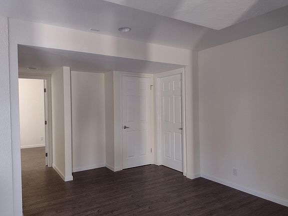 4th image of 910 Ponderosa Trl