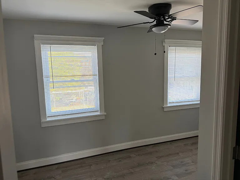 3236 Lohrs Ln #1A — Photo 2