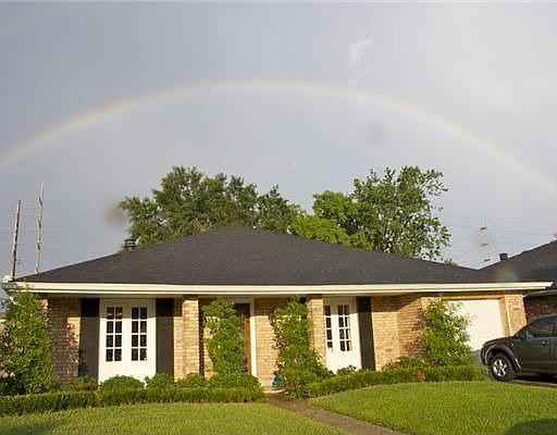 1st image of 6 Normandy Dr