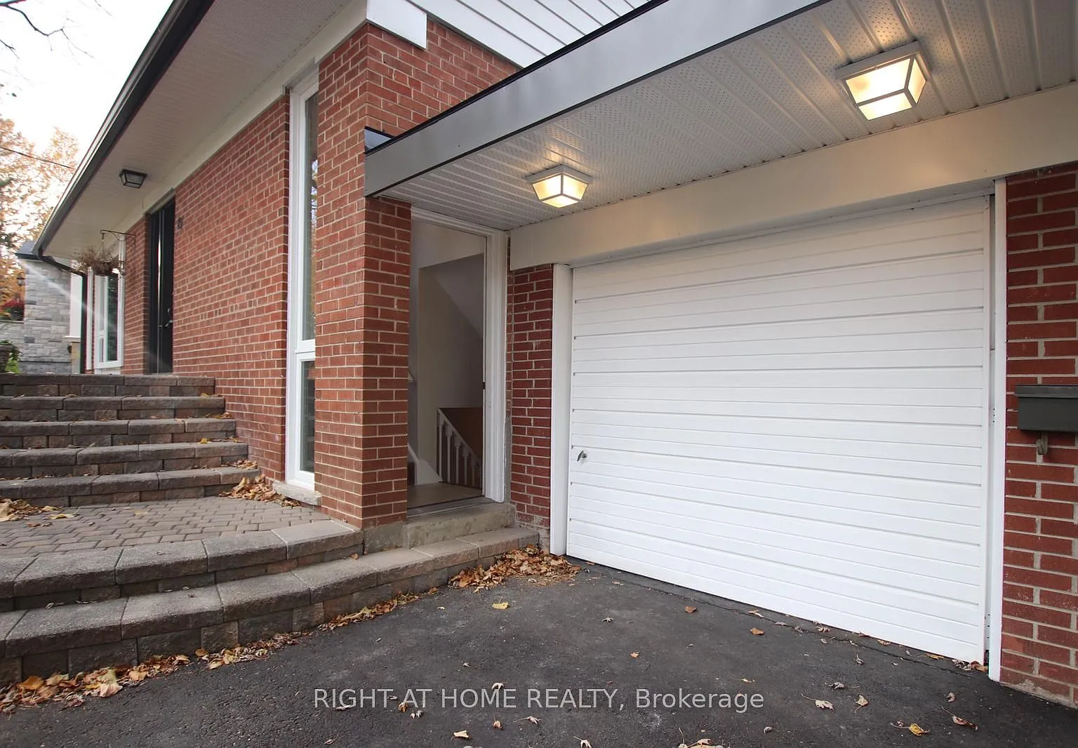 2 bed, $1,900 — Photo 3