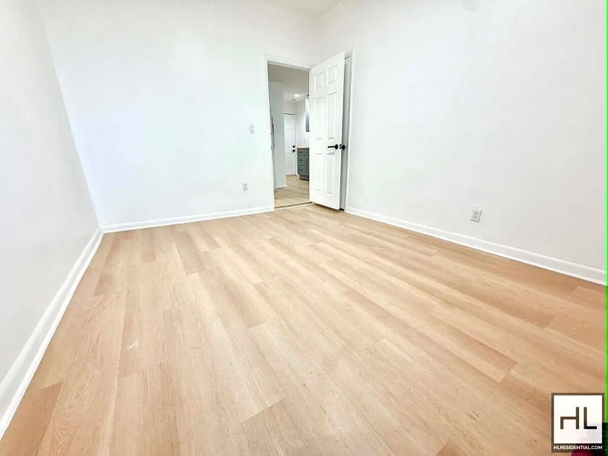 1 bed, $2,350 — Photo 1