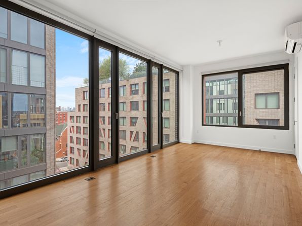 54 Noll St #580