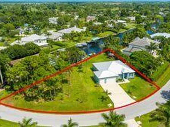2070 NW PINE TREE Way, Stuart, FL 34994