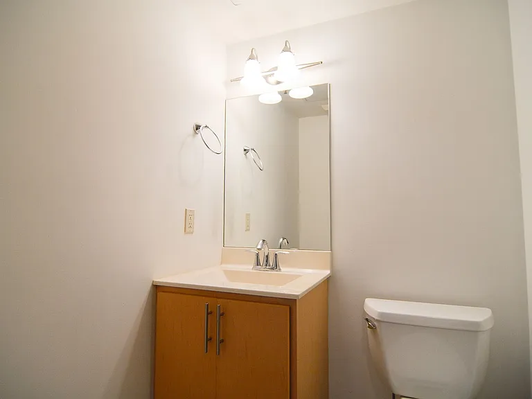 Bloc 12 Apartments — Photo 30