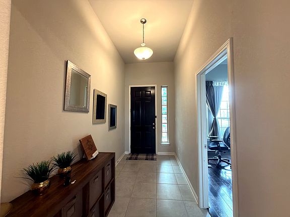 3rd image of 2743 Enza Ct