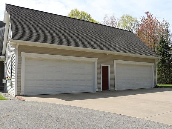 5th image of 6440 Oakridge Dr