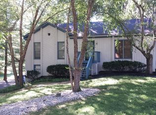 12117 Oakdale Way, Goshen, KY 40026