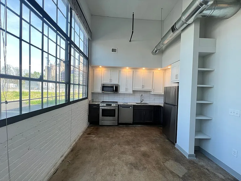 The Railyard Flats — Photo 14